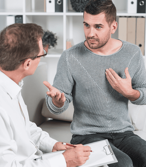 patient-explaining-his-problems 1